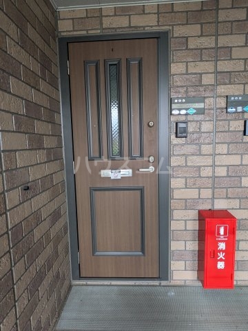 2/4 エントランス