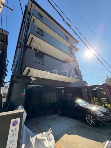 2/4 エントランス