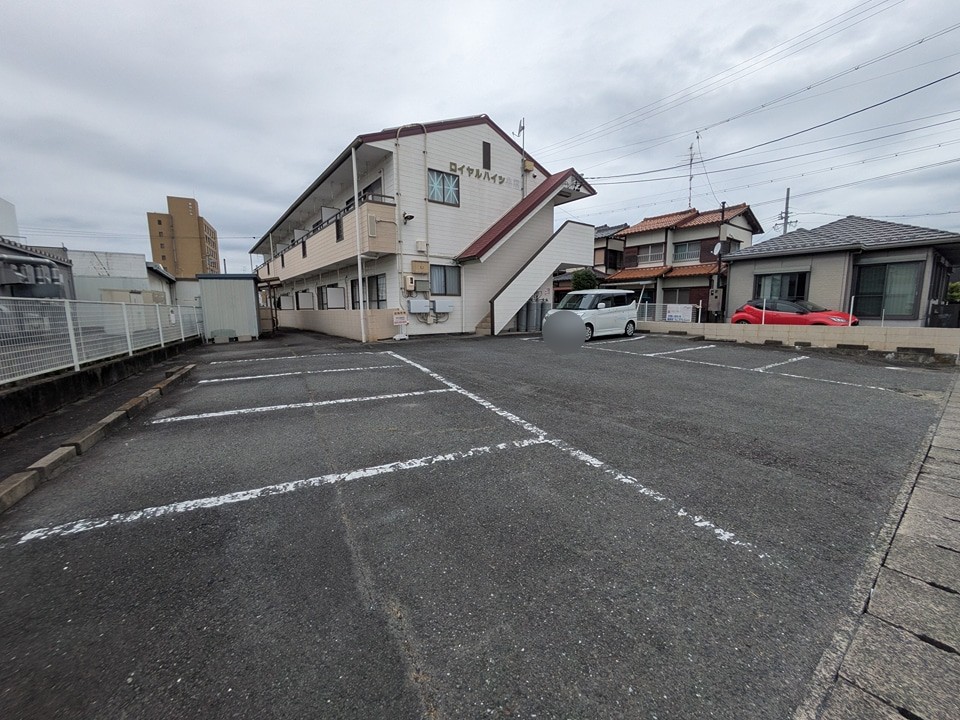 15/18 駐車場