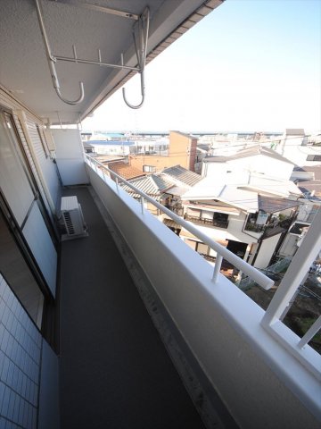 21/29 バルコニー