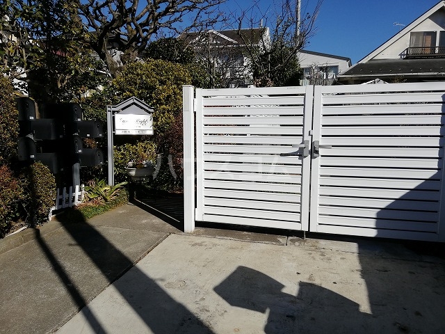 24/29 エントランス