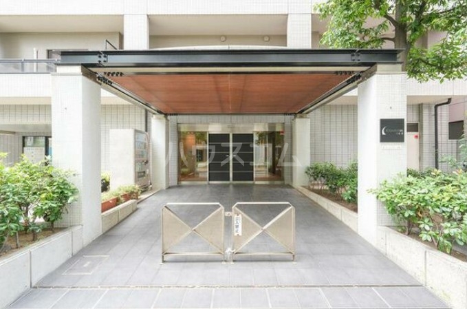 2/10 エントランス