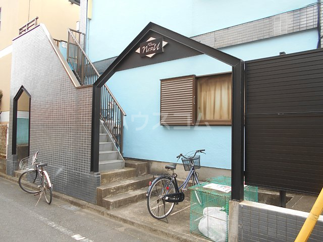 3/4 エントランス