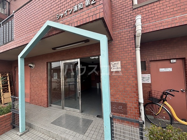 2/3 エントランス