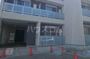 2/5 エントランス