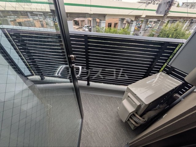 23/30 バルコニー