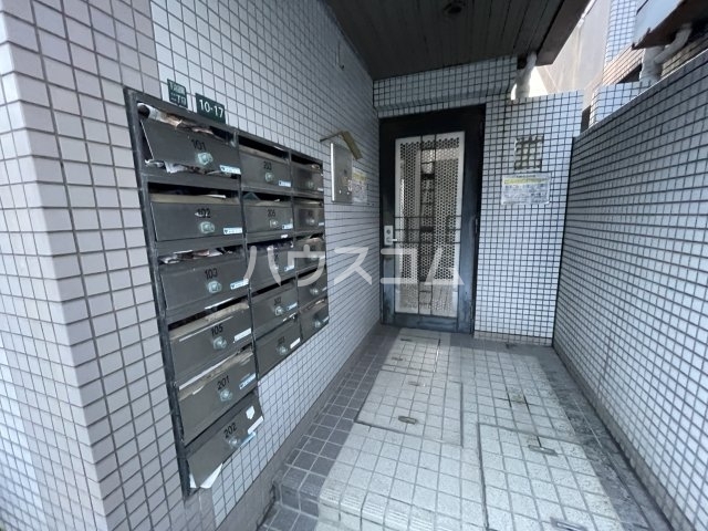 2/8 エントランス