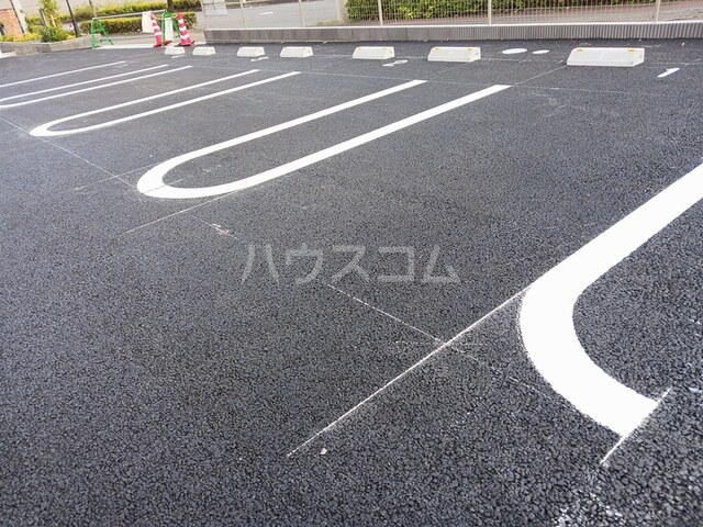 4/10 駐車場
