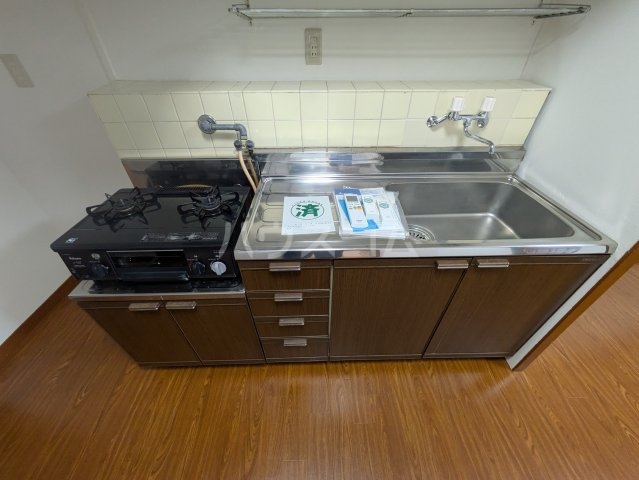 15/30 キッチン