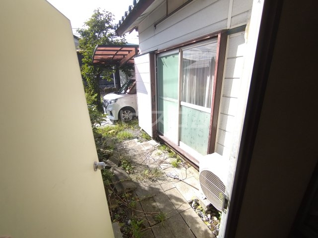 16/22 バルコニー