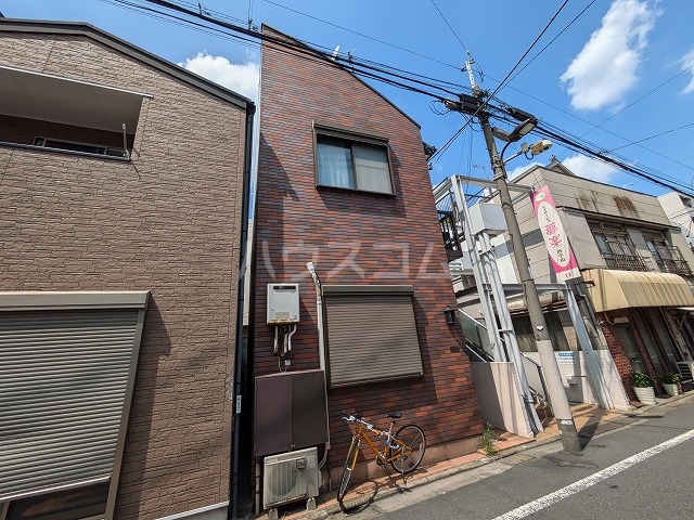 2/30 外観