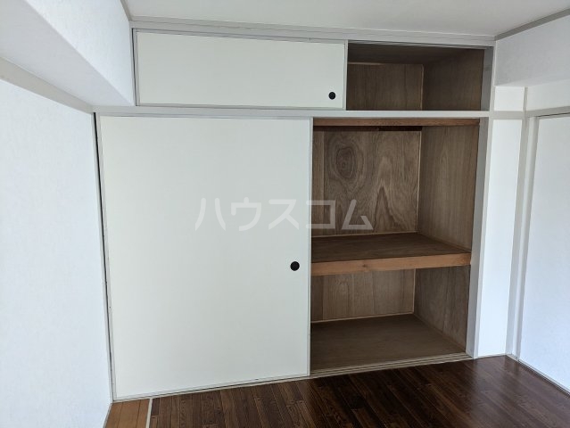 20/30 バルコニー