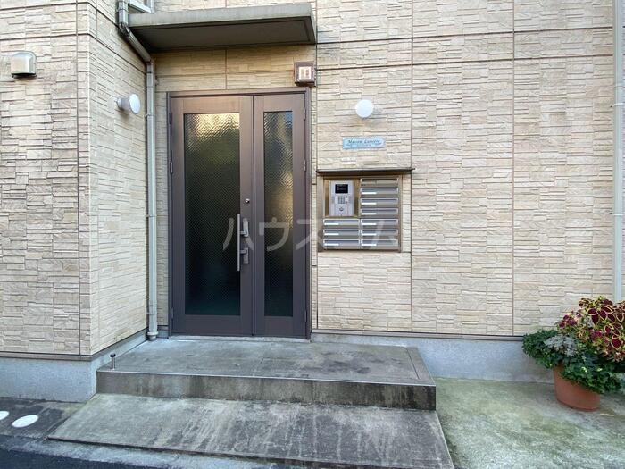 2/11 エントランス