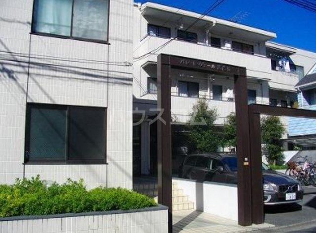 2/2 エントランス