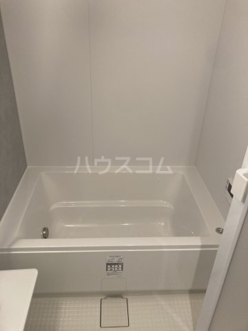 13/30 浴室