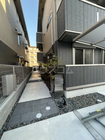 29/30 エントランス