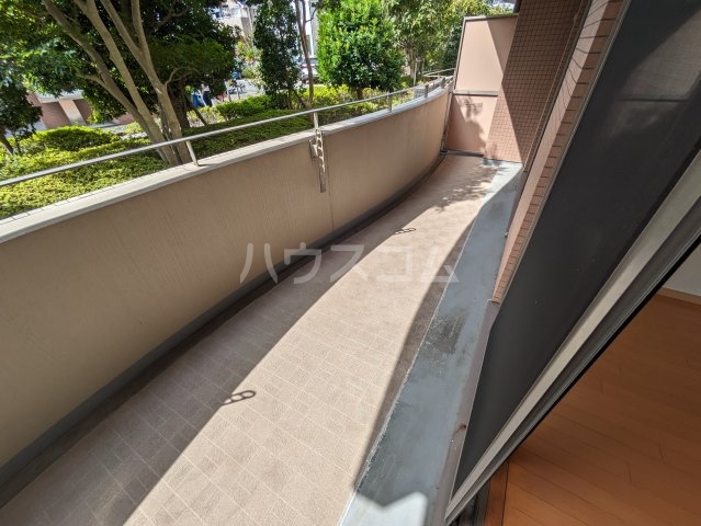 20/30 バルコニー