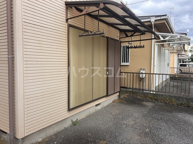 18/28 バルコニー