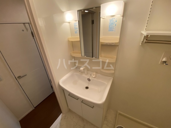 16/30 洗面