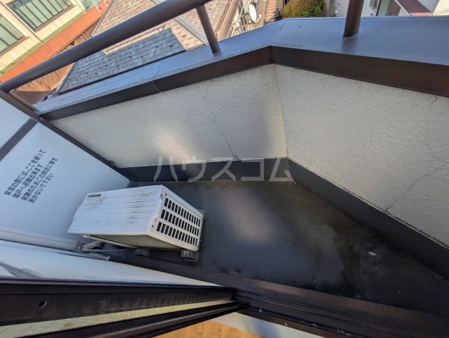 13/20 バルコニー