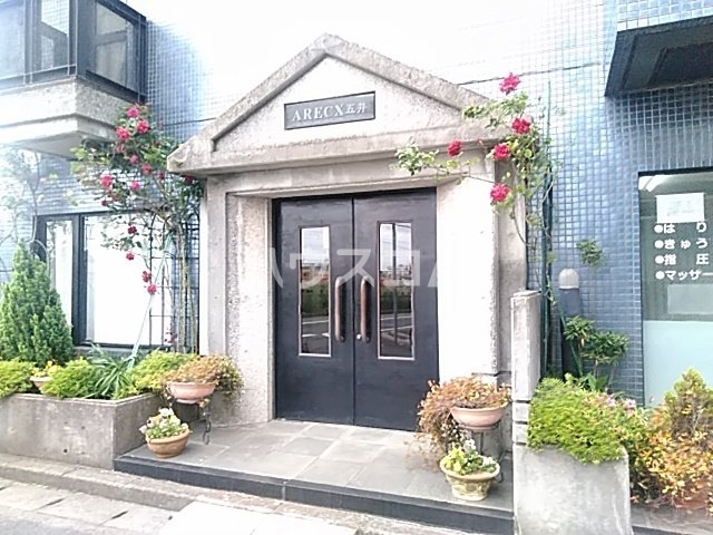 15/16 エントランス