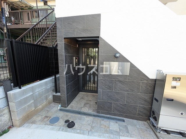 13/20 エントランス