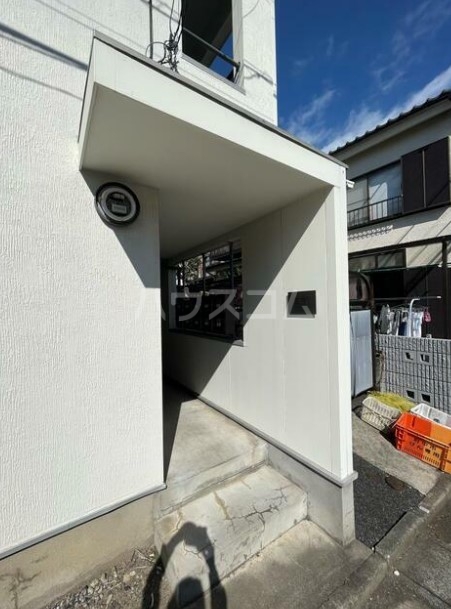 3/10 エントランス