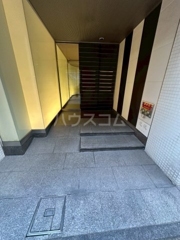 22/30 エントランス