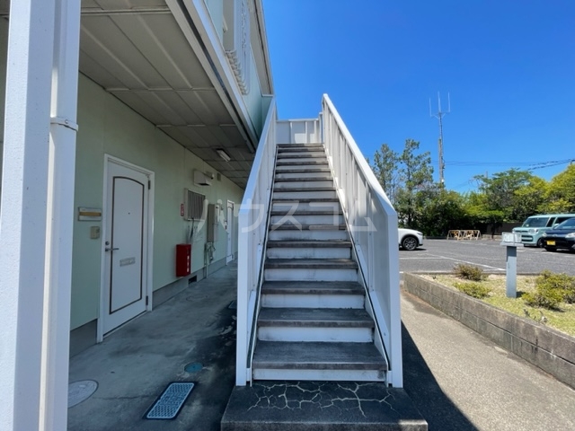 2/5 エントランス