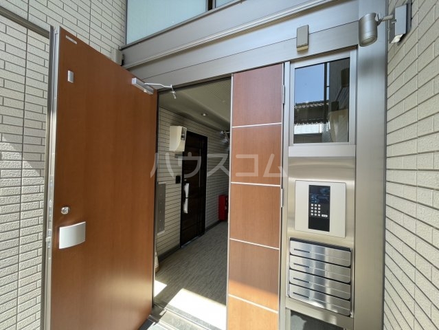 2/8 エントランス