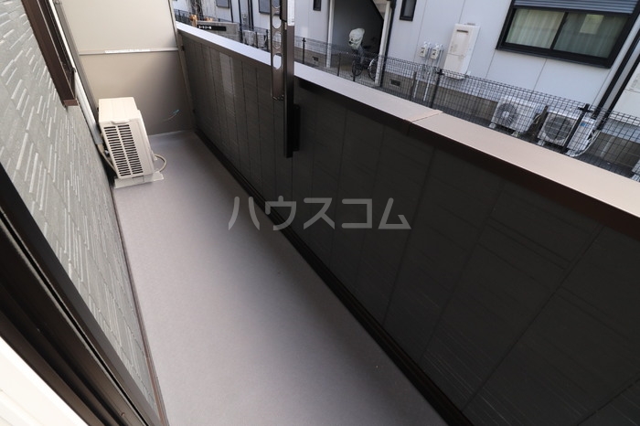 23/30 バルコニー