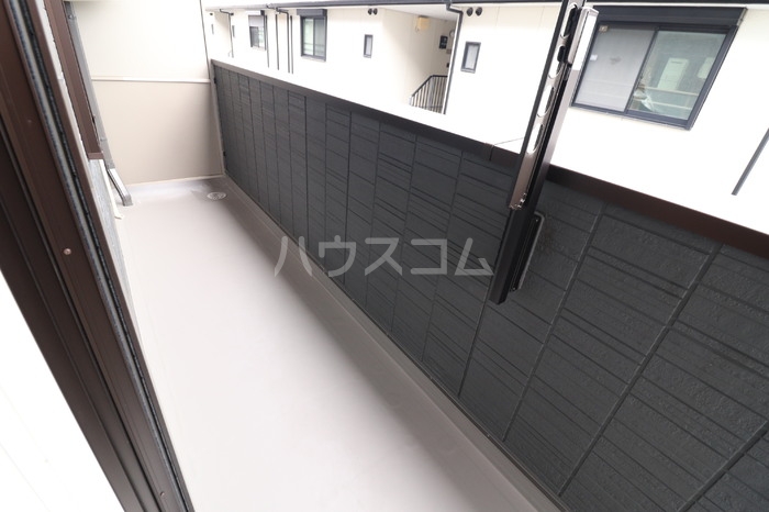 21/30 バルコニー