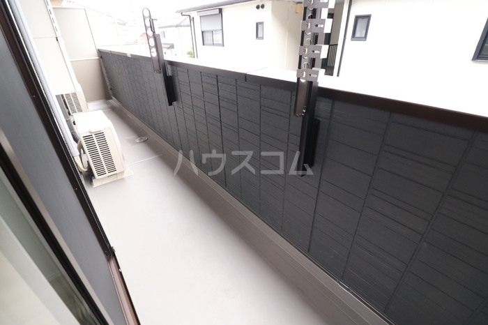 19/28 バルコニー