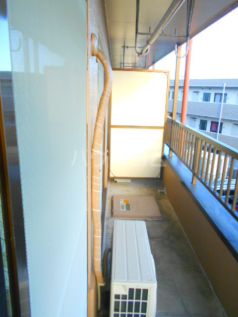 19/30 バルコニー