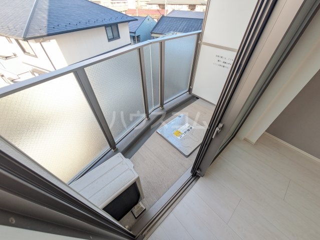 20/30 バルコニー