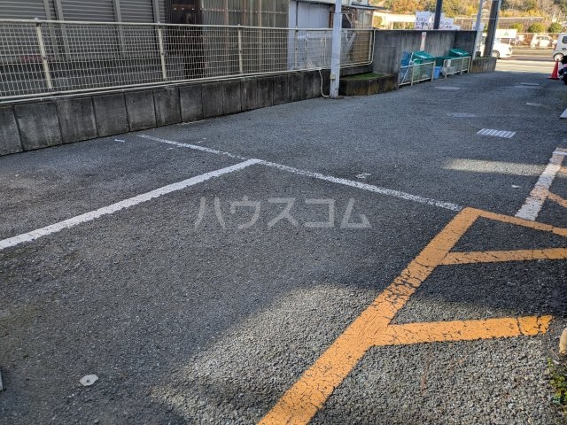 3/4 駐車場
