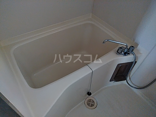 14/30 浴室