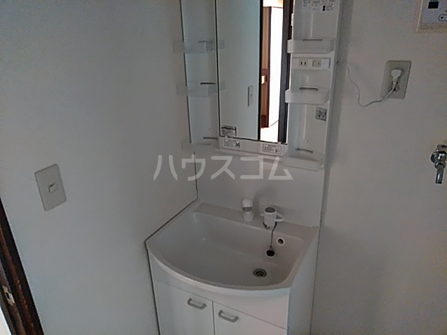 17/30 洗面