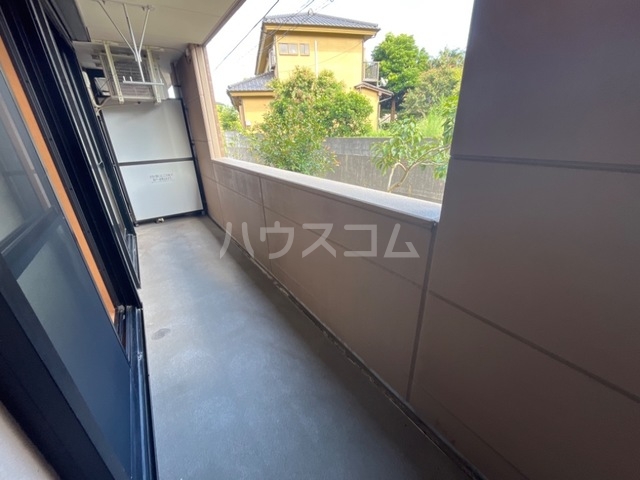 19/27 バルコニー