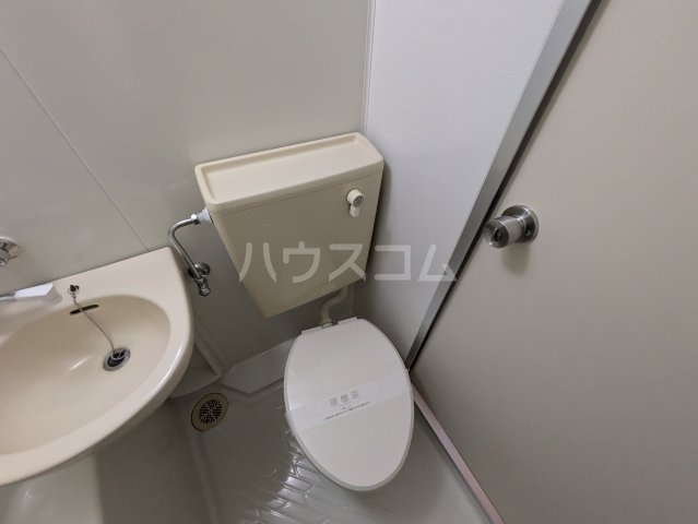 17/27 トイレ