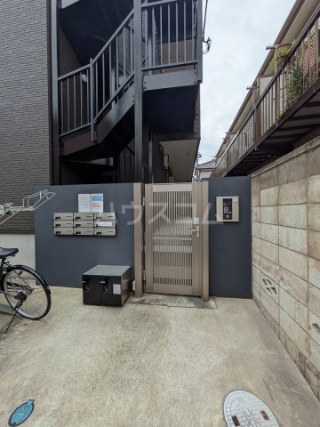 29/30 エントランス