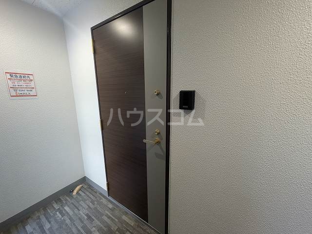 29/30 エントランス