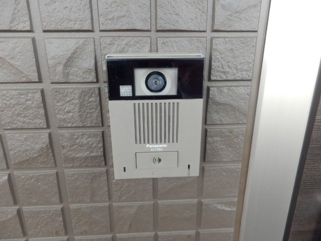 2/4 エントランス