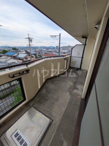 17/20 バルコニー