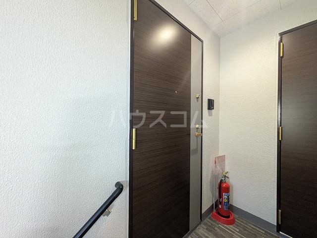 29/30 エントランス