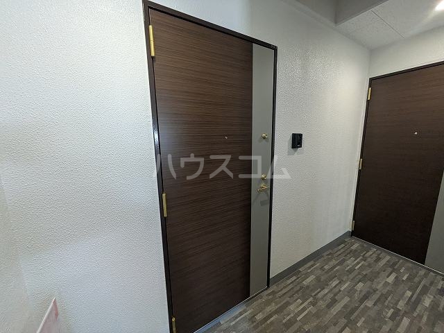 29/30 エントランス