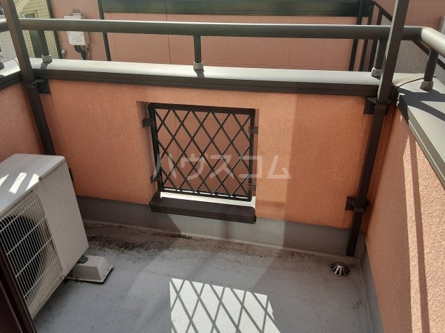 13/22 バルコニー