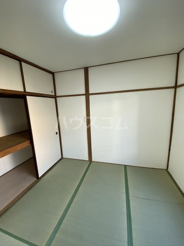 18/30 室内