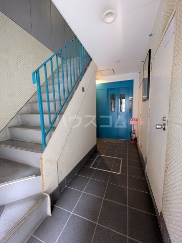 2/6 エントランス