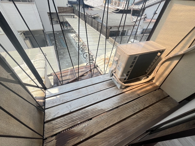 22/30 バルコニー